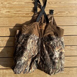 Realtree Camouflage Insulated Bib Overalls